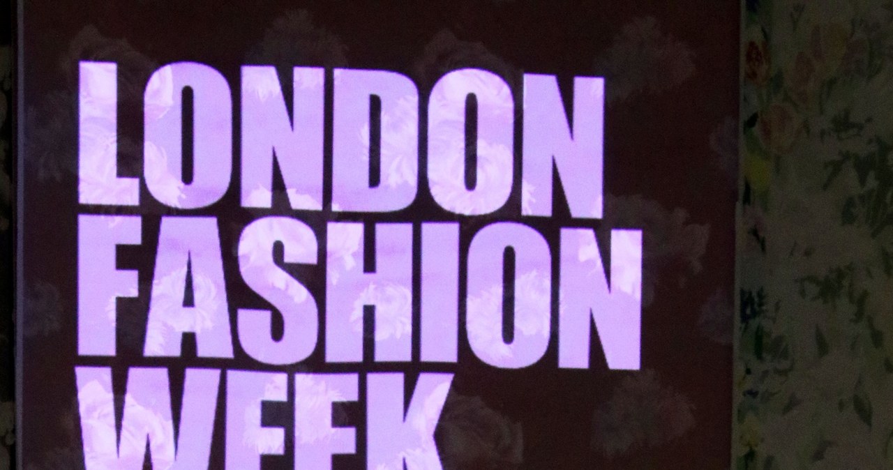 Królowa Elżbieta II na London Fashion Week 2018 /Brett D. Cove / Splash News /East News