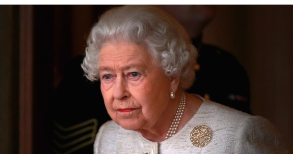 Królowa Elżbieta II rozpoczęła okres elżbietański, który trwa już siedemdziesiąt lat /Getty Images