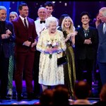 Królowa Elżbieta II świętuje 92. urodziny. Impreza z gwiazdami