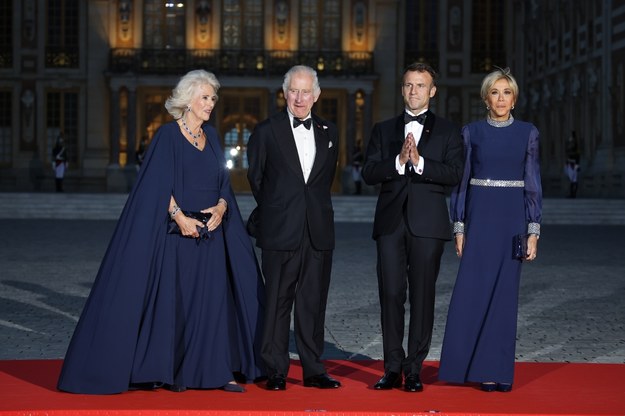 Królowa Kamila, król Karol III, prezydent Francji Emmanuel Macron i jego żona Brigitte Macron /CHRISTOPHE PETIT TESSON /PAP/EPA
