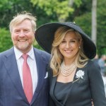 Królowa Maksyma wyjęła ubrania sprzed dekady. Uwagę przyciągnęły też jej stopy