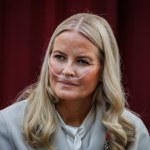 Mette-Marit Królowa Sonja o stanie zdrowia Mette-Marit. Jest już po przeszczepie płuc