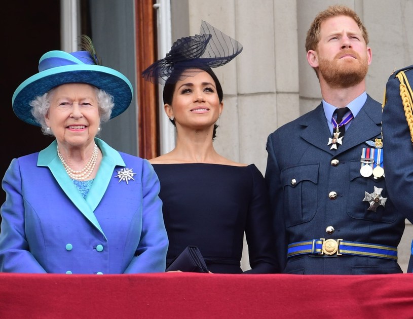 Królowa z Meghan i Harrym /Paul Grover/REX/Shutterstock /Getty Images