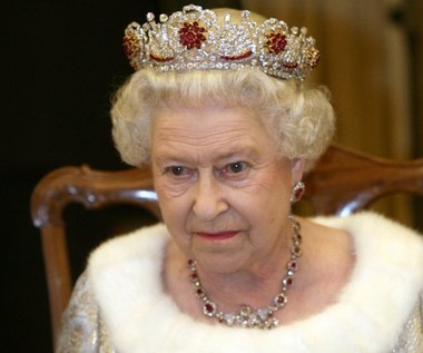 Królowa zwraca się do redaktorów naczelnych
