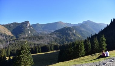 Krótka wycieczka w Tatry i imponujące schronisko. Ten szlak będzie dobry nawet dla początkujących