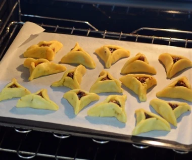 Kruche łódeczki z obłędnym nadzieniem. Biblijne ciasteczka do kawy i herbaty