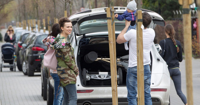 Krupińska i Karpiel-Bułecka z córką /Foto IP