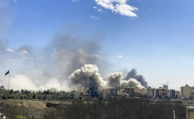 ​Krwawy atak na zachodzie Iranu. Dziesiątki ofiar wśród służb bezpieczeństwa