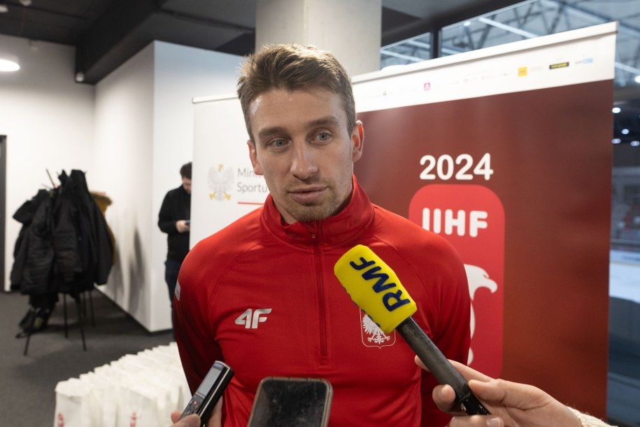 Krystian Dziubiński, kapitan polskiej reprezentacji w hokeju na lodzie /Wojciech Marczyk /RMF FM