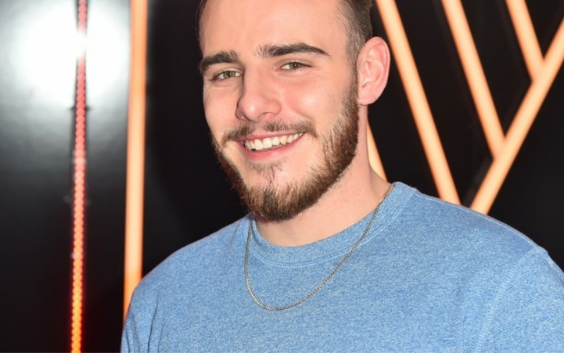 Krystian Ochman, zwycięzca 11. edycji The Voice of Poland, ma szansę pojechać na Eurowizję 2022 /Artur Zawadzki /East News