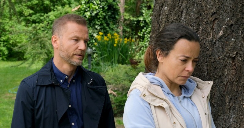 Krystian Wieczorek i Anna Mucha na planie "M jak miłość" /Źródło: AIM