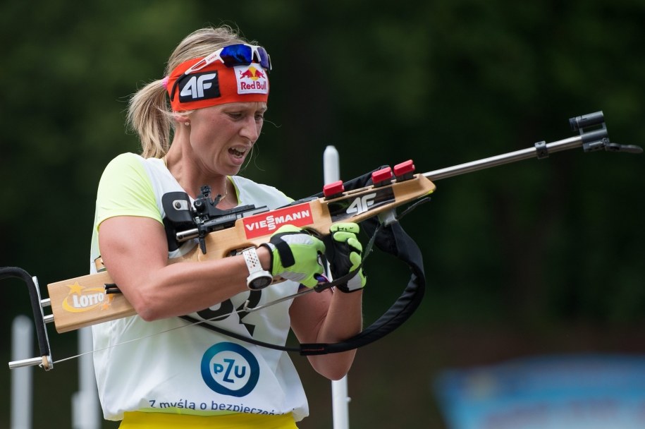 Krystyna Pałka, podczas biegu masowego na Mistrzostwach Polski w Biathlonie Letnim /Maciej Kulczyński /PAP