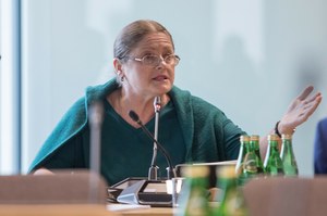 Krystyna Pawłowicz do Tomasza Treli: Łachu jeden! Na kolana, pod stół i odszczekać