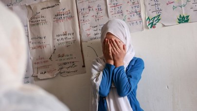 Kryzys w tym państwie rośnie. Rodziny ograniczają posiłki lub tkwią w długach