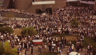 Krzyczeli "łapać ubeka". Dlatego strzelił?