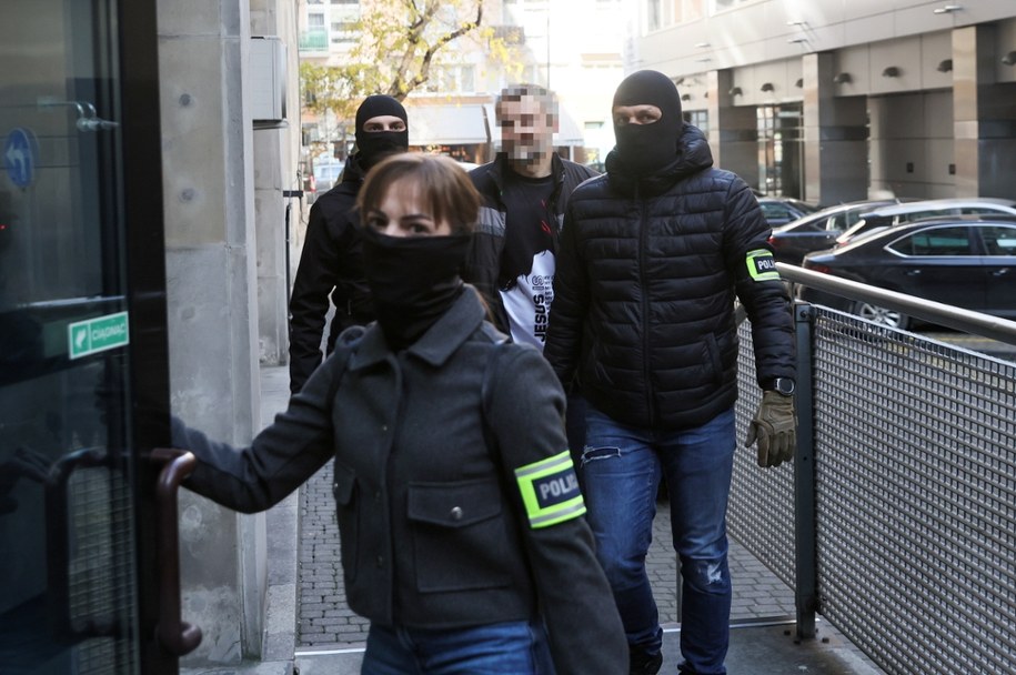 Krzysztof B. doprowadzany do Prokuratury Rejonowej Warszawa Śródmieście, zdj. archiwalne / 	Leszek Szymański    /PAP