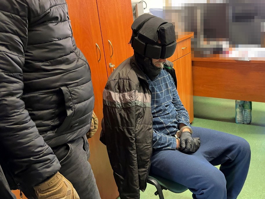 Krzysztof B. podejrzany o podpalenie budynku przy ul. Wiejskiej 12A, w którym znajduje się siedziba PO /Komenda Stołeczna Policji /Policja