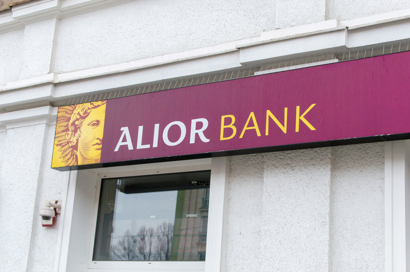 ​Krzysztof Bachta złożył rezygnację z funkcji prezesa Alior Banku z dniem 12 maja /123RF/PICSEL