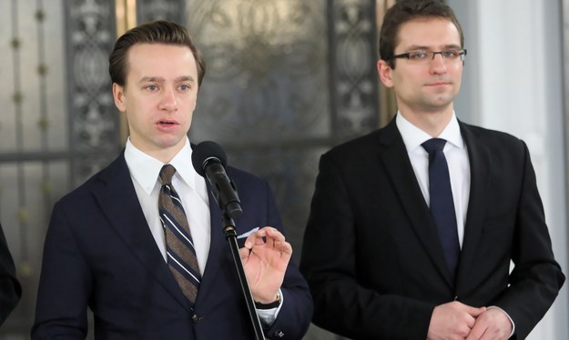 Krzysztof Bosak i Michał Wawer /Wojciech Olkuśnik /PAP