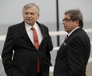 Krzysztof Gordon i Janusz Gajos w filmie "Układ zamknięty"