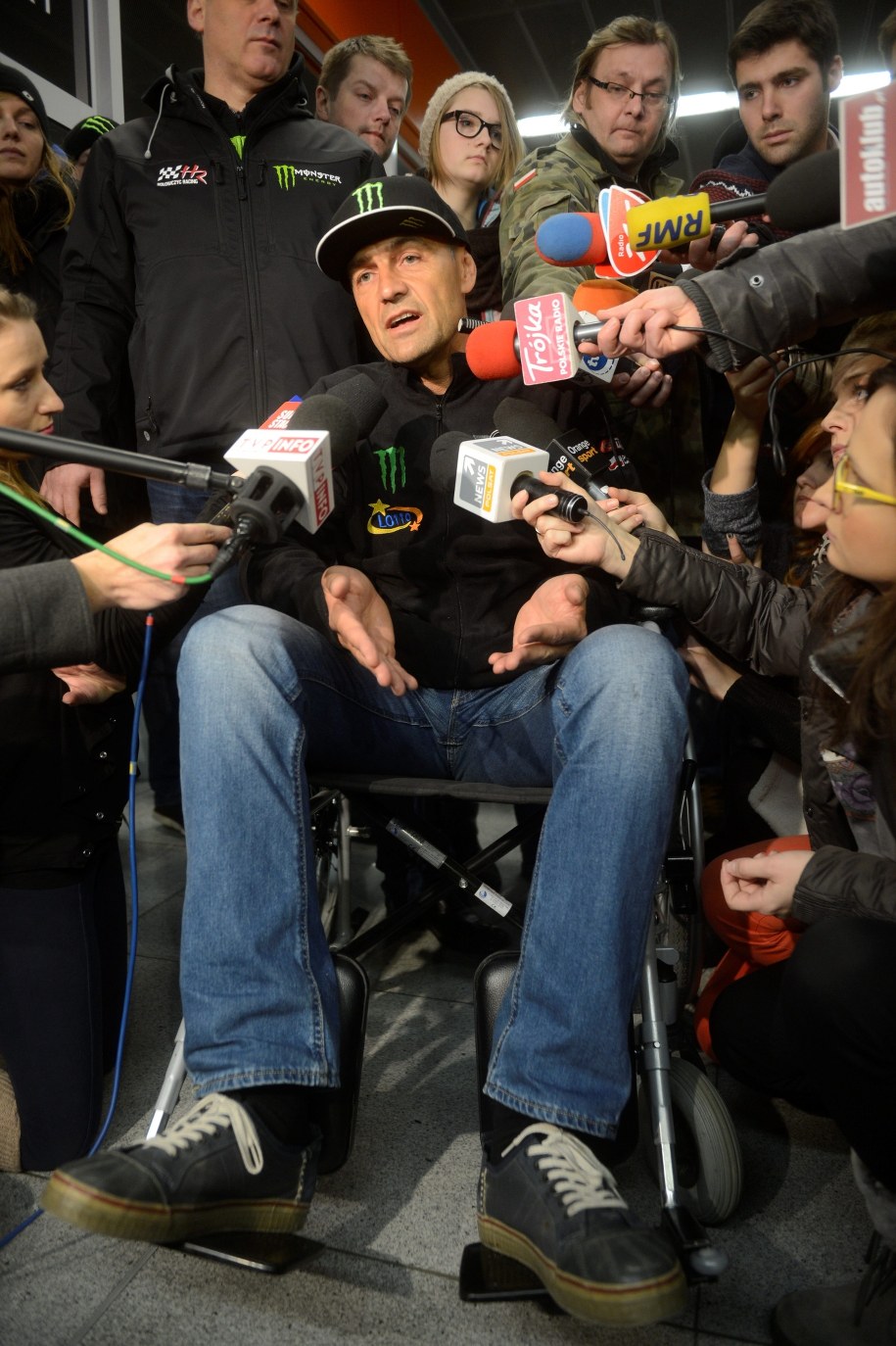 Krzysztof Hołowczyc po powrocie do kraju /Fot. Bartłomiej Zborowski /PAP