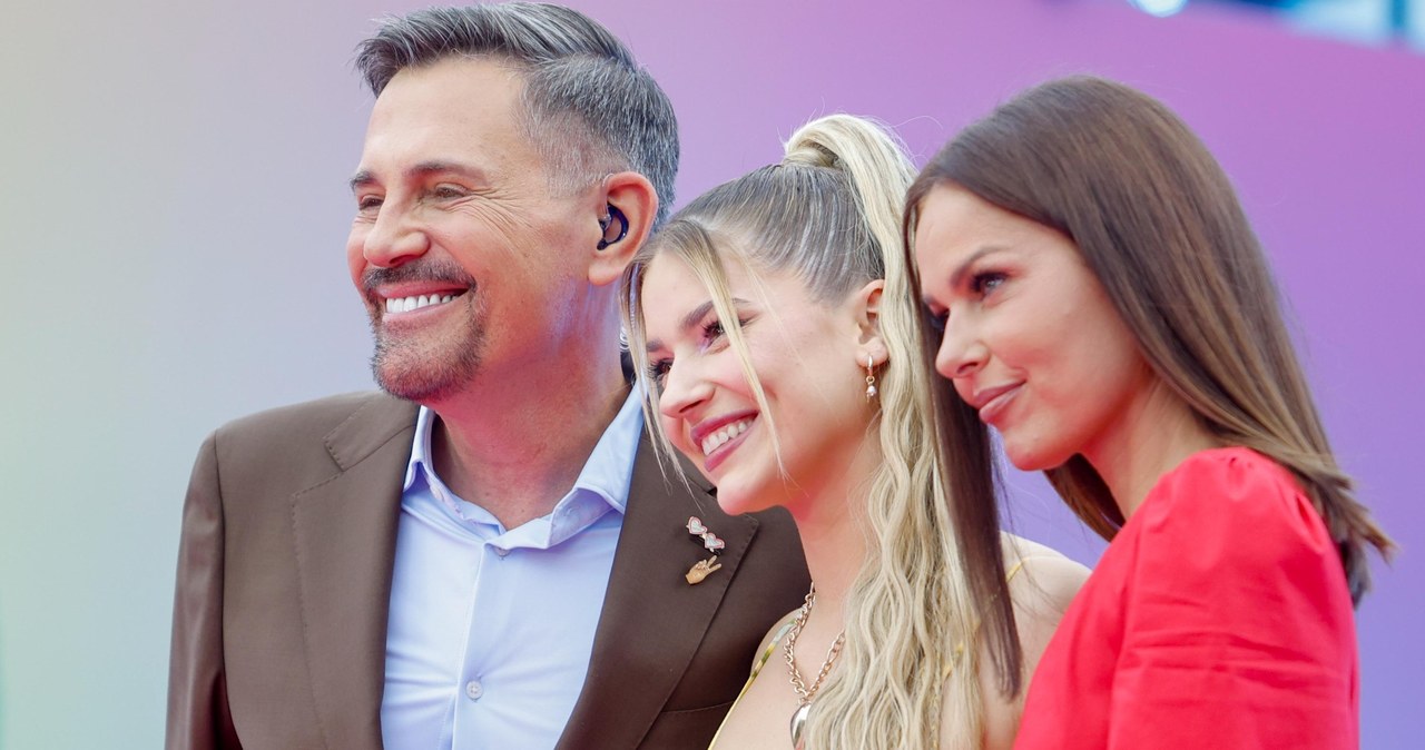 Krzysztof Ibisz, Julia Żugaj, Paulina Sykut-Jeżyna /Podlewski /AKPA