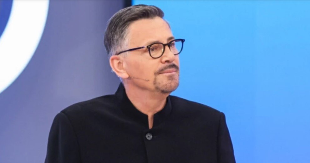 Krzysztof Ibisz już jesienią wraca do roli prowadzącego "Awanturę o kasę" /Gałązka /AKPA