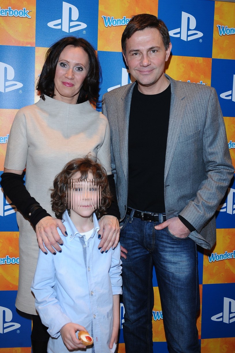 Krzysztof Ibisz z żoną Anną i synem /- /MWMedia