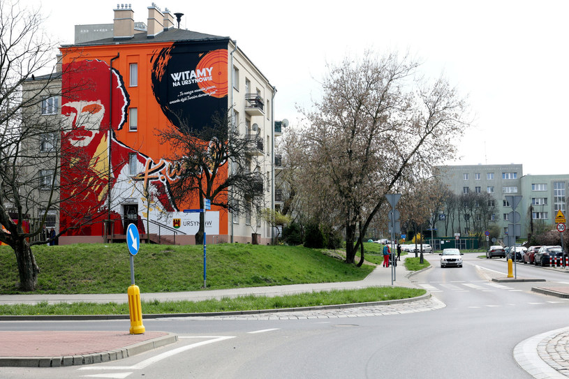 Krzysztof Krawczyk na muralu /Michal Zebrowski/East News /East News