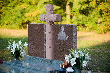 Krzysztof Krawczyk: Podwójny nagrobek na cmentarzu. Ewa Krawczyk wybrała swoje miejsce