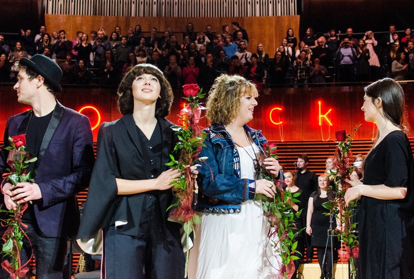 Krzysztof Zalewski, Monika Brodka, Joanna Ewa Zawłocka i Misia Furtak na koncercie "nowOsiecka" /fot. Dominik Zachariasz /Reporter