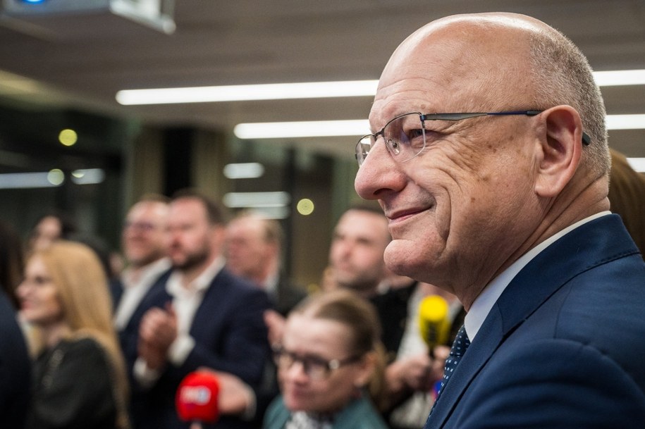 Krzysztof Żuk podczas wieczoru wyborczego /Facebook Krzysztof Żuk /