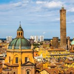 „Krzywa wieża” we Włoszech zamknięta. Grozi zawaleniem
