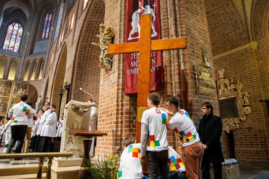 Krzyż Światowych Dni Młodzieży /PAP/Paweł Jaskółka /PAP