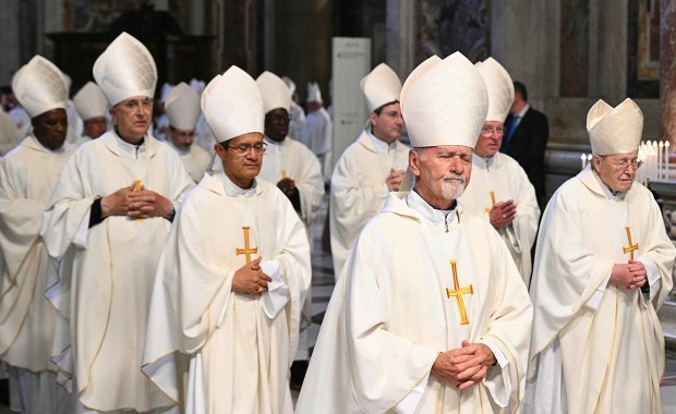 Krzyżak o dyskusjach przed konklawe: Wyłania się portret papieża