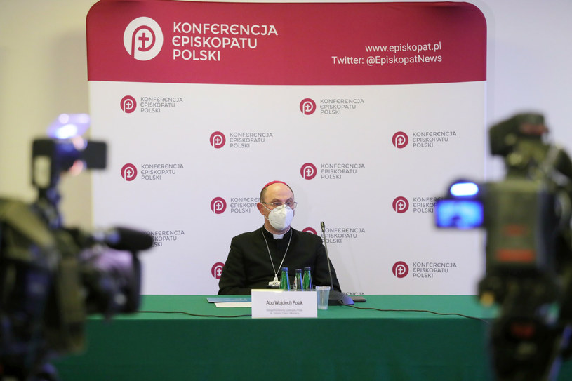 Ks. abp Wojciech Polak, delegat KEP ds. ochrony dzieci i młodzieży /Piotr Molecki /East News