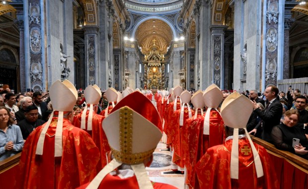 Ks. Kobyliński: Wydaje się, że jutro będzie biały dym nad dachem Kaplicy Sykstyńskiej