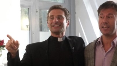 Ksiądz Charamsa zawieszony w czynnościach kapłańskich. Wcześniej ogłosił, że jest gejem