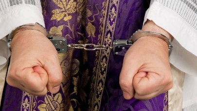 Ksiądz miał molestować uczniów w szkole. Jest śledztwo