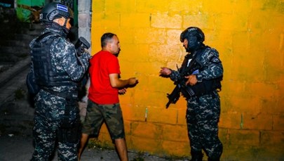 Ksiądz, nieletni i biznesmeni wśród ofiar. Policjant przyznał się do 97 zabójstw