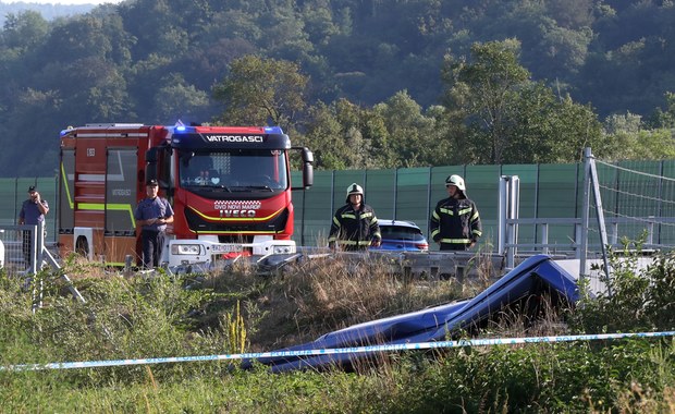 Ksiądz o wypadku w Chorwacji: Autokar wbił się przodem, jego góra się przełamała