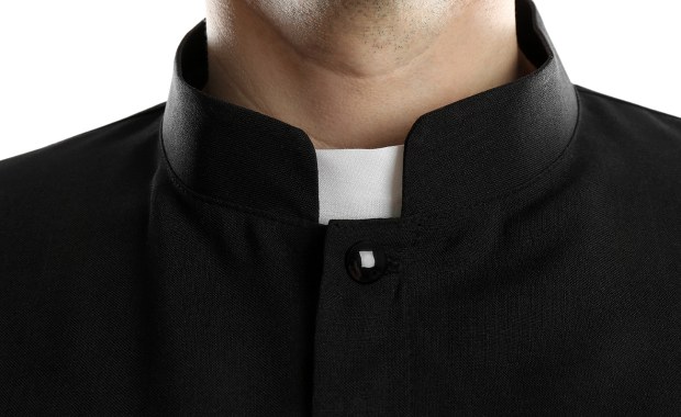 Ksiądz trafi na obserwację psychiatryczną. Miał zabić bezdomnego