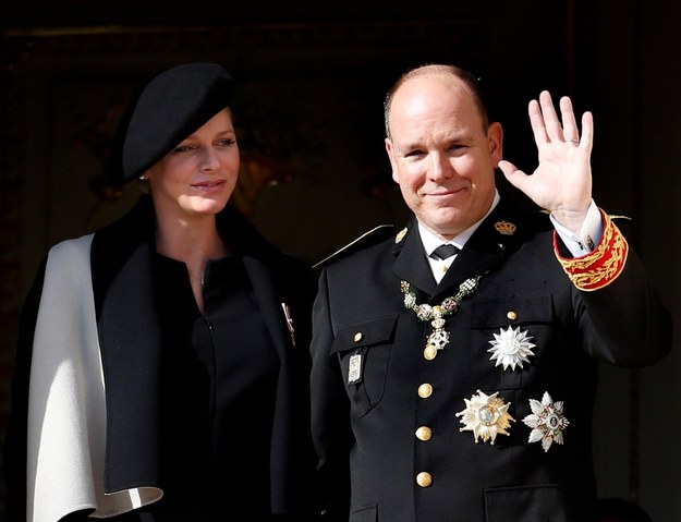 Książę Albert II i księżna Charlene /SEBASTIEN NOGIER  /PAP/EPA