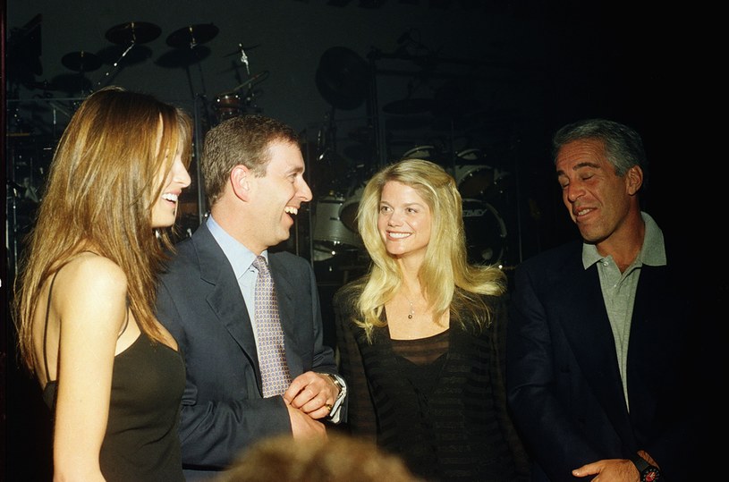 Książę Andrzej i  Jeffrey Epstein w 2000 roku /Davidoff Studios Photography /Getty Images