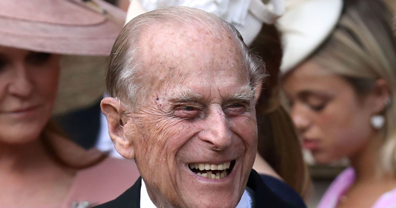 Książę Filip żyje i ma się dobrze /AFP