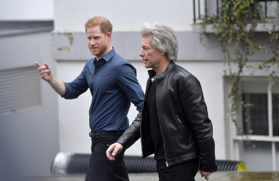 Książę Harry i Jon Bon Jovi /PAP/EPA