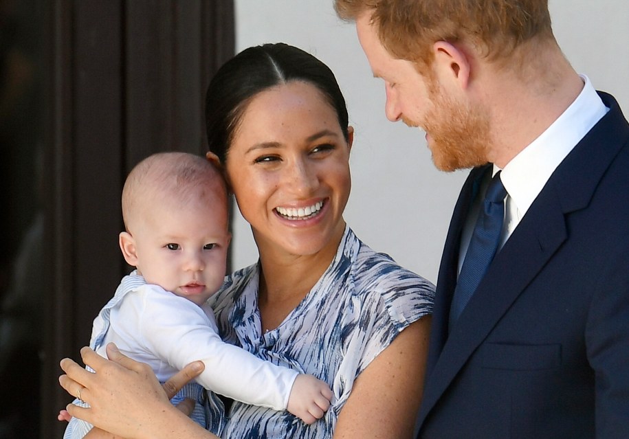 Książę Harry i księżna Meghan z synem /TOBY MELVILLE / POOL /PAP/EPA