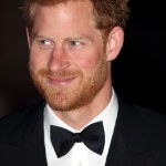 Książę Harry pocałował prezentera! Niebywałe, co wydarzyło się na imprezie!