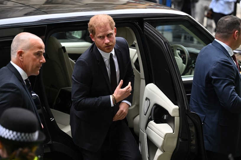 Książę Harry przybył do Sądu Najwyższego 6 czerwca około godziny 11 / Leon Neal/Getty Images /Getty Images