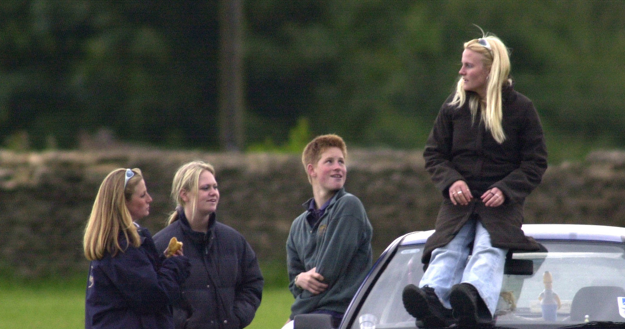 Książę Harry, Sasha Walpole i przyjaciele /Antony Jones/UK Press /Getty Images